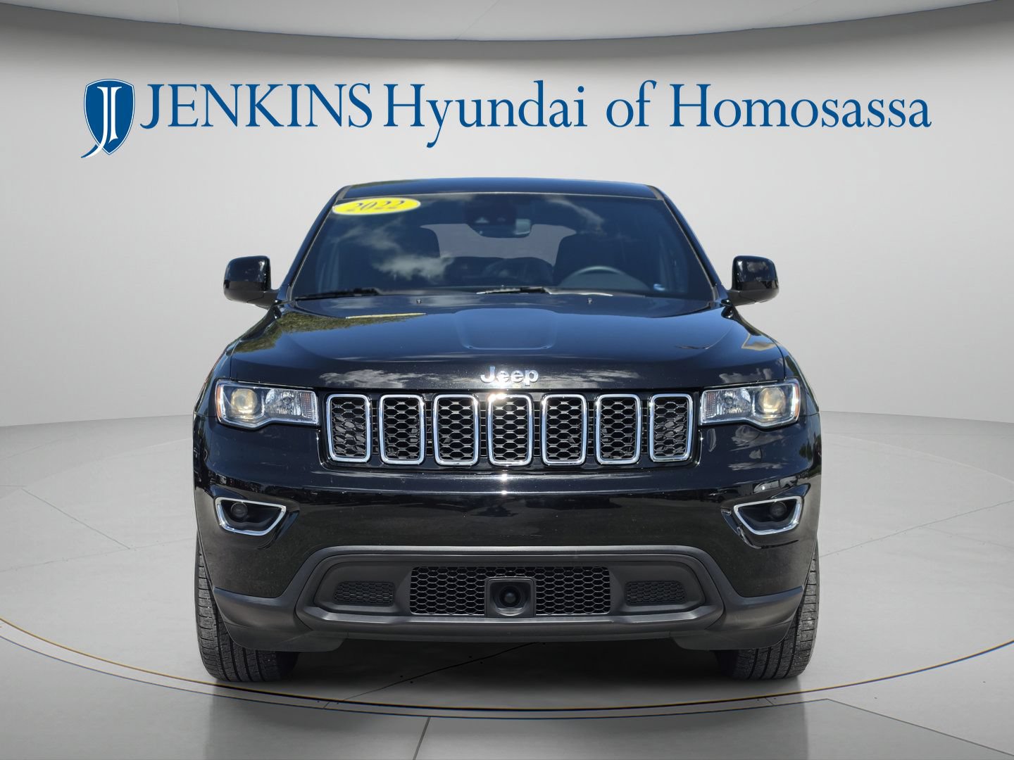 Used 2022 Jeep Grand Cherokee Laredo X RWD image 12