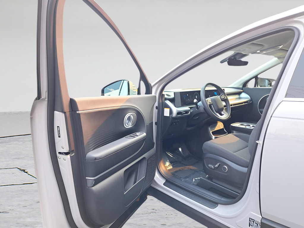 New 2026 Hyundai Ioniq 9 SE AWD/4WD image 10