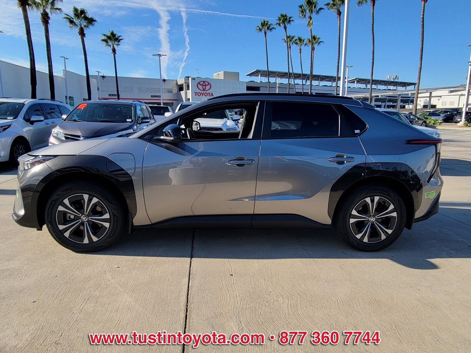 Certified 2023 Toyota bZ4X XLE image 7