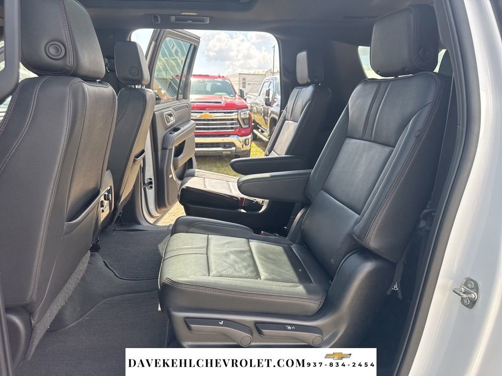 Certified 2022 Chevrolet Suburban RST w/ Luxury Package AWD/4WD image 35