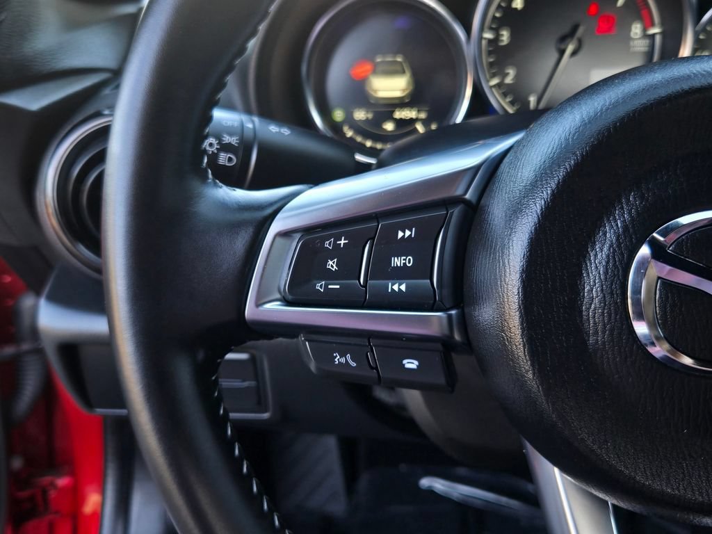 Certified 2025 MAZDA MX-5 Miata Sport RWD image 21