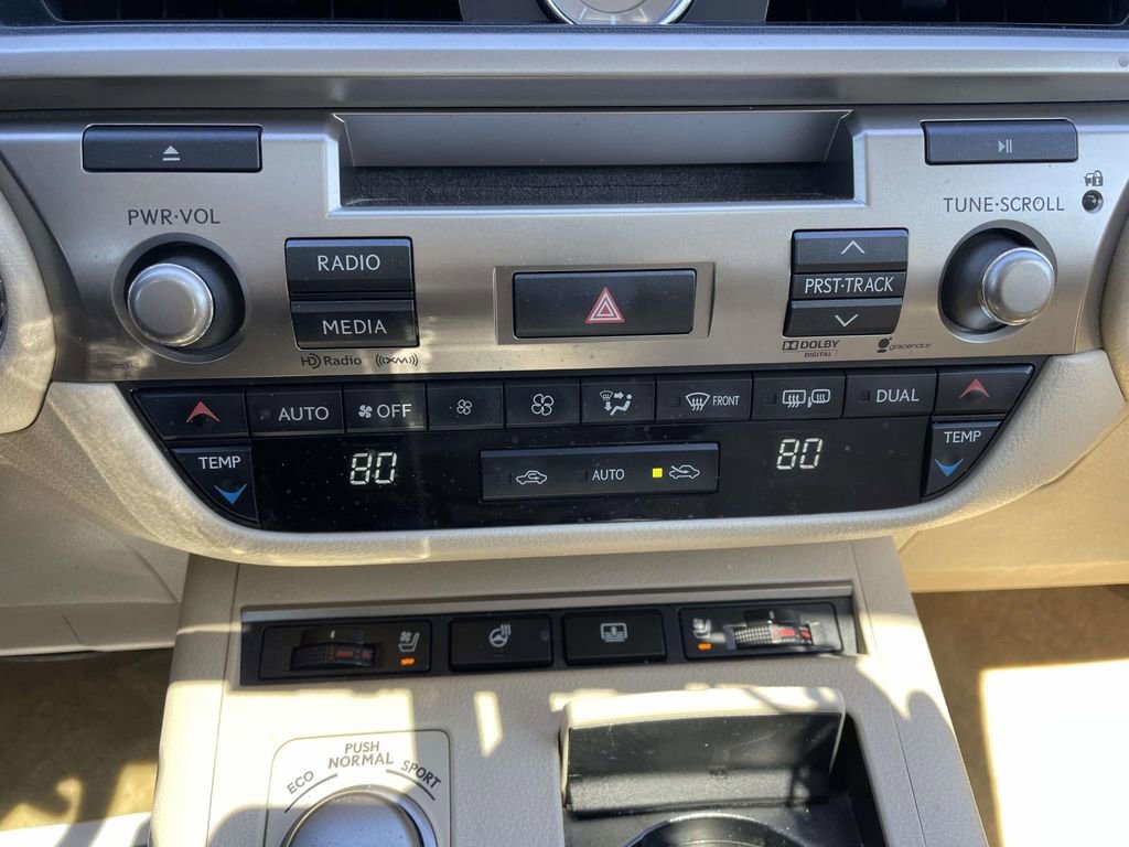 Used 2014 Lexus ES 350 350 w/ Luxury Package image 42