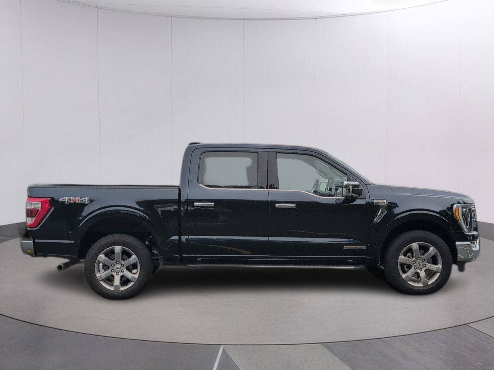 Used 2023 Ford F150 Lariat w/ Equipment Group 502A High AWD/4WD image 9