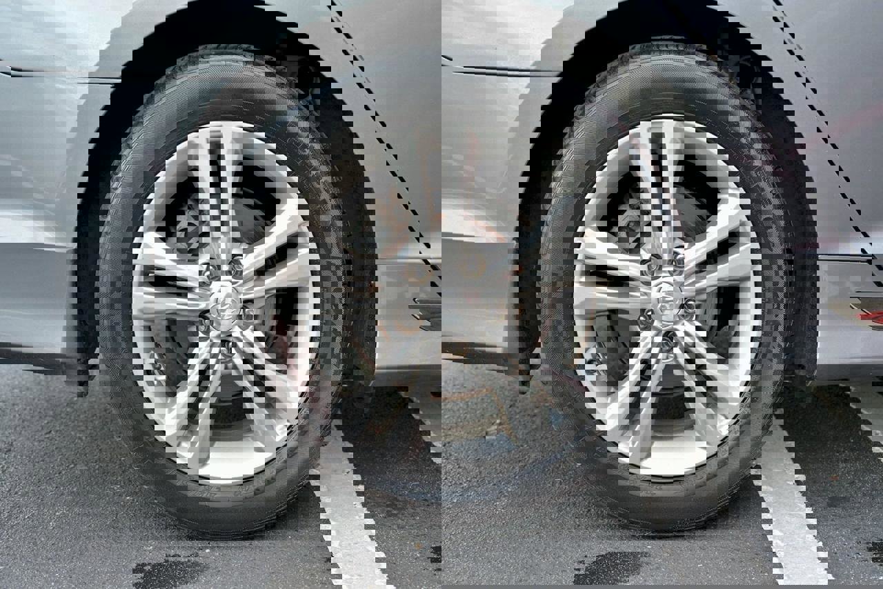 Used 2019 Hyundai Sonata Sport w/ Winter Weather Package image 11