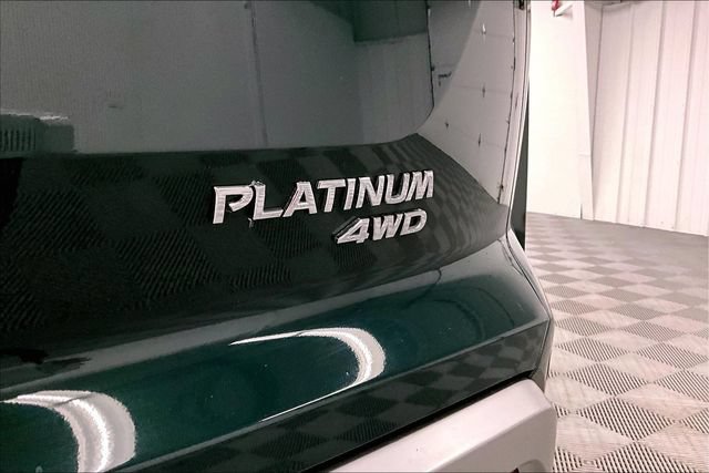 Used 2023 Nissan Pathfinder Platinum w/ Cargo Package AWD/4WD image 9