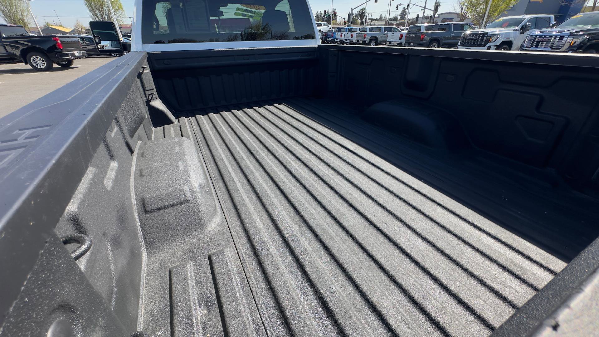 Used 2025 Chevrolet Silverado 2500 W/T w/ WT Convenience Package image 7
