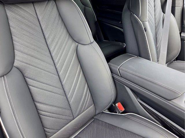 New 2027 Cadillac Vistiq Platinum AWD/4WD image 22