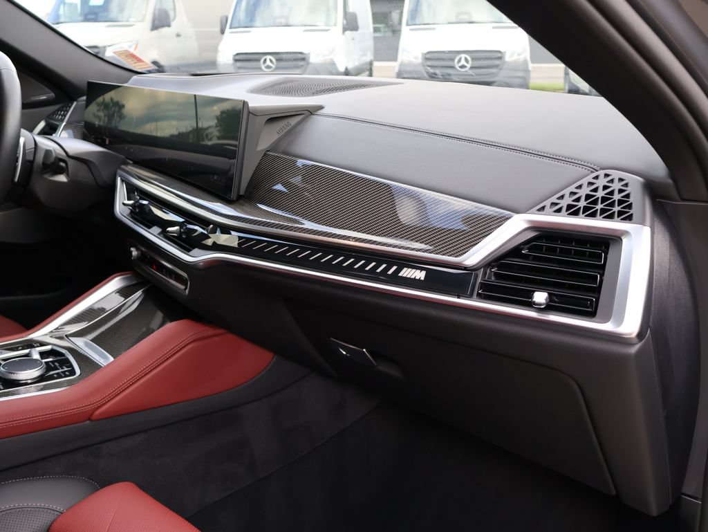 Used 2026 BMW X6 M60i AWD/4WD image 11