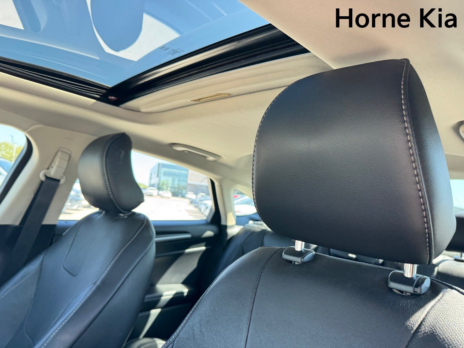 Used 2017 Ford Fusion Titanium FWD image 24