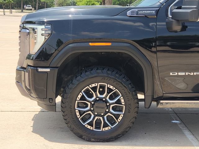 Used 2024 GMC Sierra 3500 Denali Ultimate AWD/4WD image 8