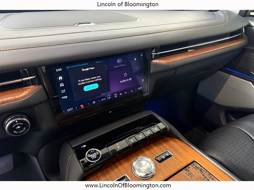 Used 2025 Lincoln Navigator Black Label AWD/4WD image 39