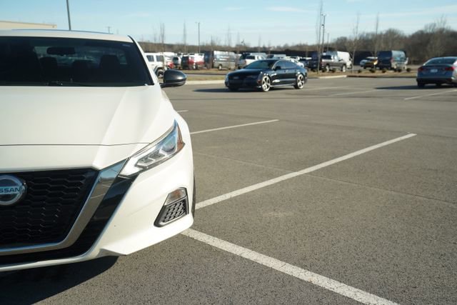 Used 2019 Nissan Altima 2.5 SR w/ SR Premium Package image 38