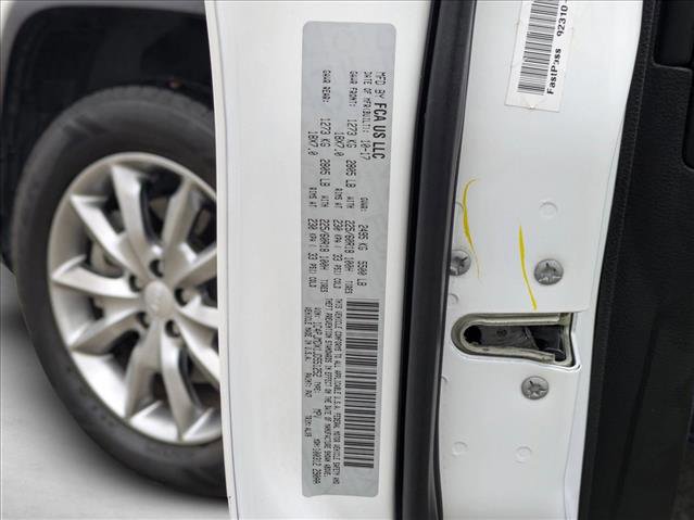 Used 2018 Jeep Cherokee Limited w/ Trailer Tow Group image 25