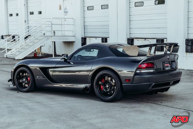 Used 2009 Dodge Viper ACR RWD image 4