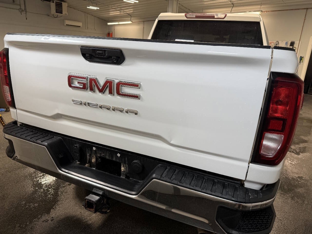 Used 2023 GMC Sierra 2500 Pro w/ Convenience Package AWD/4WD image 6
