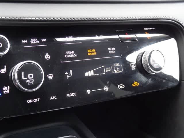 Certified 2025 INFINITI QX60 Luxe AWD/4WD image 39
