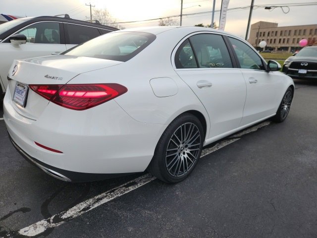 Used 2023 Mercedes-Benz C 300 4MATIC Sedan image 4