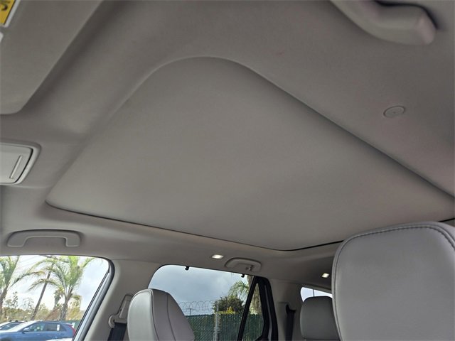 Used 2023 Honda Pilot Touring image 10