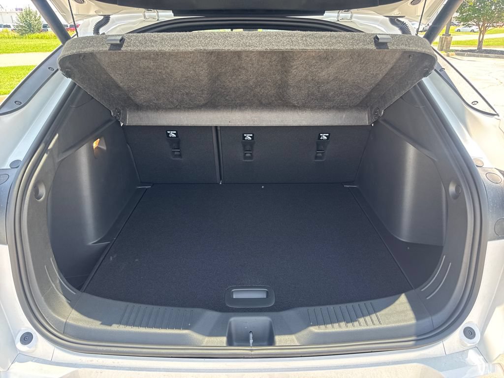 New 2026 Buick Envista Avenir FWD image 6