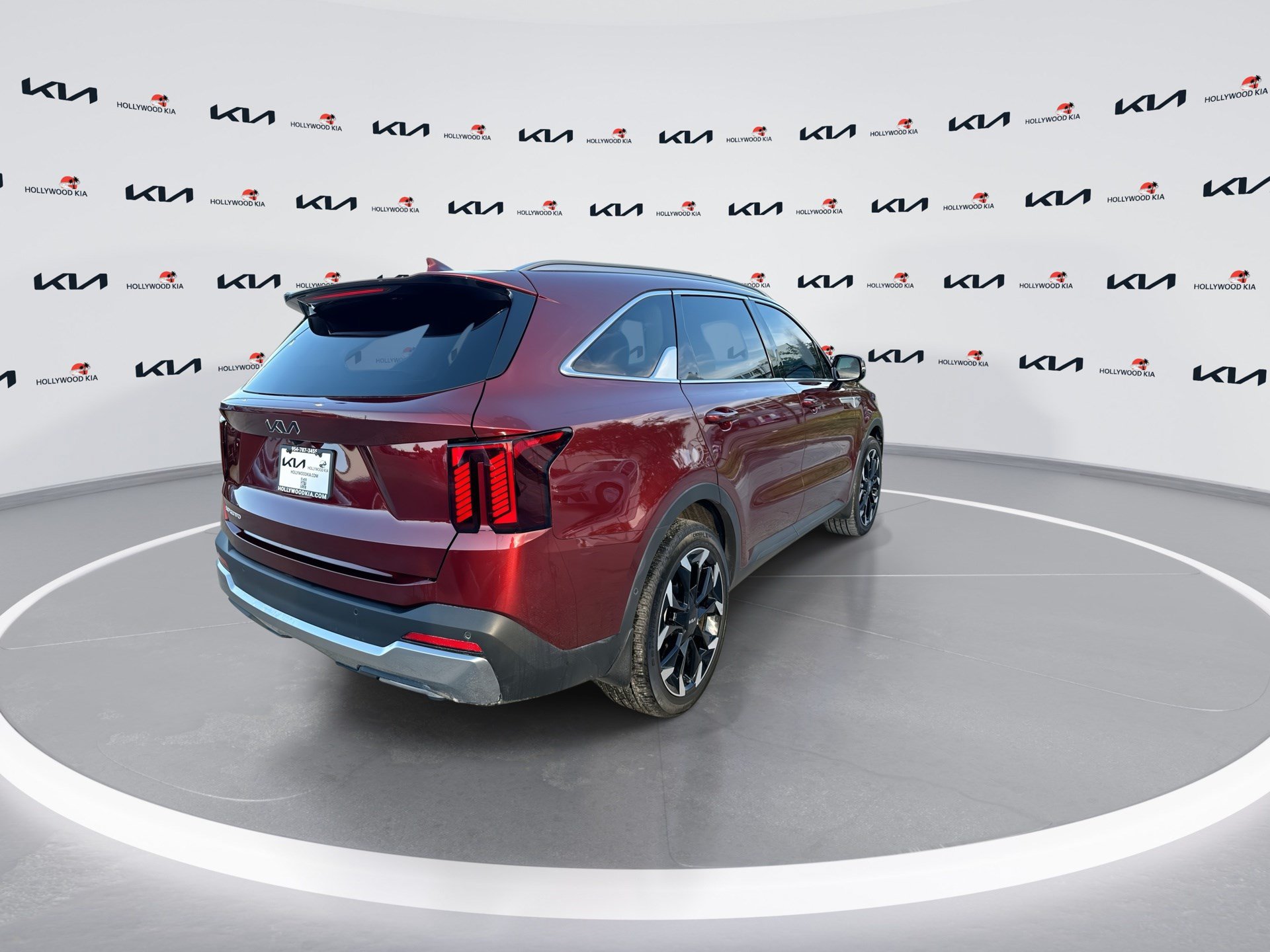 Certified 2024 Kia Sorento SX FWD image 8