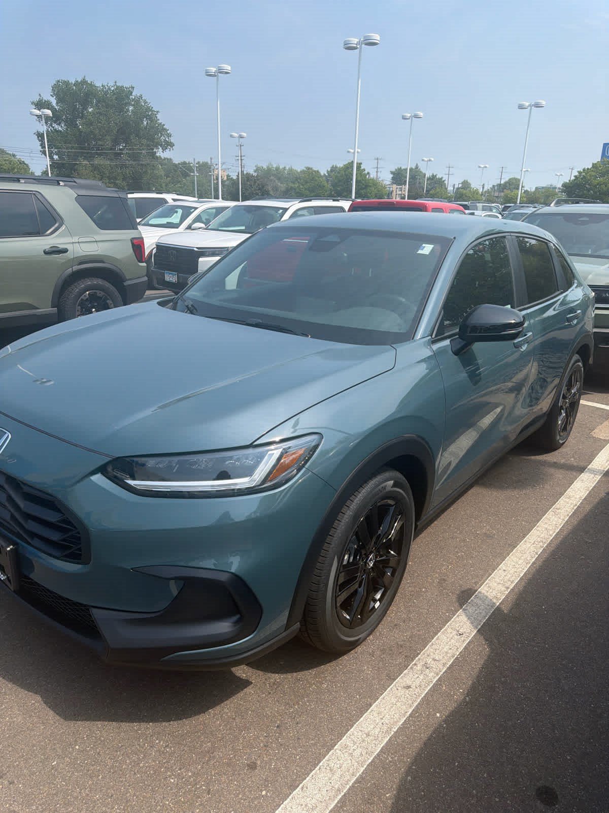 Used 2027 Honda HR-V Sport image 3