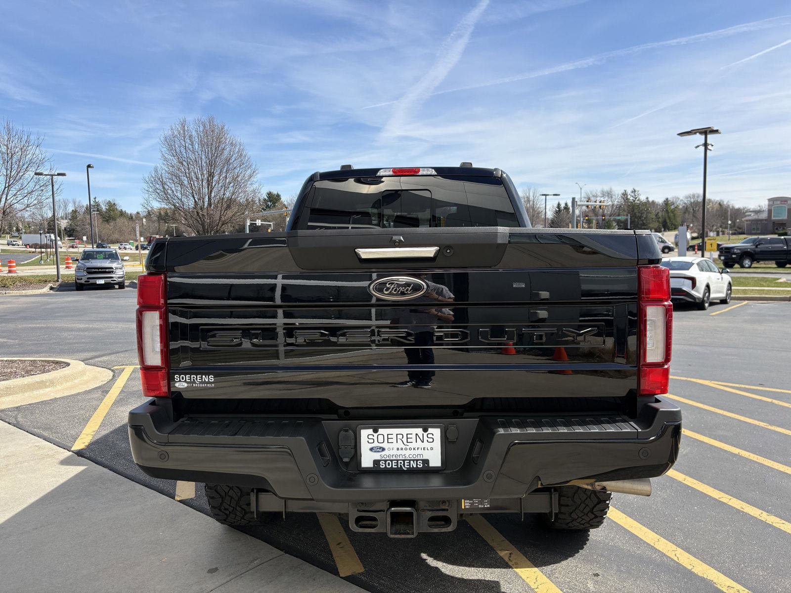 Used 2022 Ford F250 Lariat w/ Tremor Off-Road Package image 5