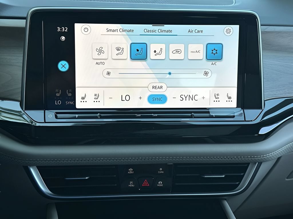 New 2026 Volkswagen Atlas SE FWD image 19
