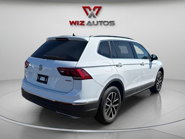 Used 2021 Volkswagen Tiguan SE w/ Panoramic Sunroof Package AWD/4WD image 3