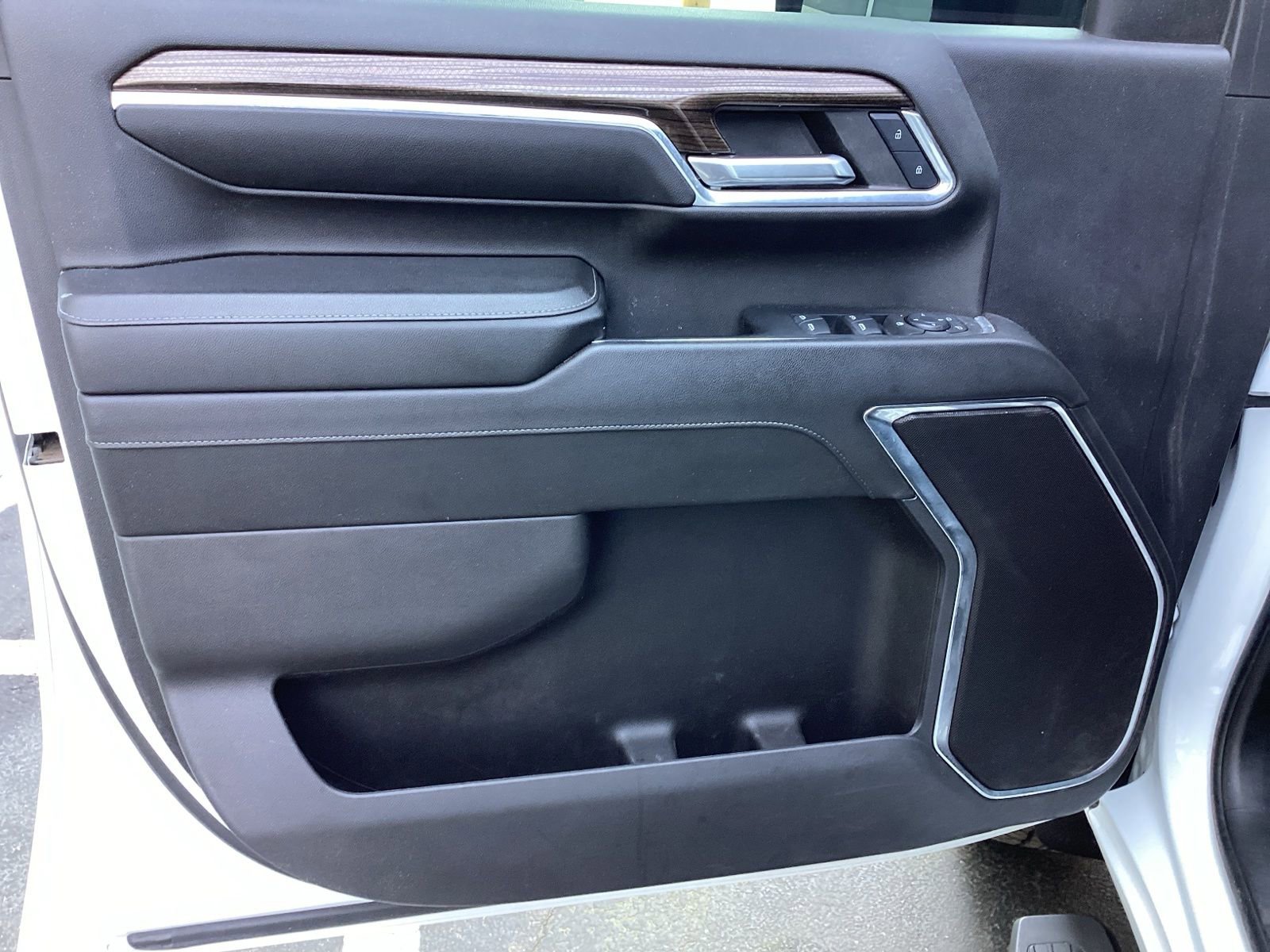 Used 2024 Chevrolet Silverado 2500 LT image 21