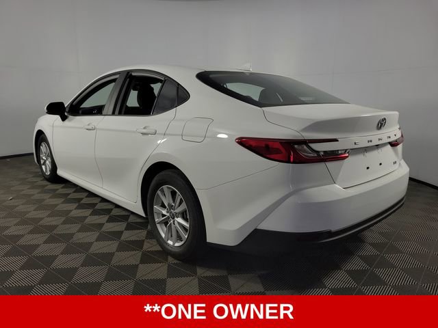Used 2025 Toyota Camry LE FWD image 6