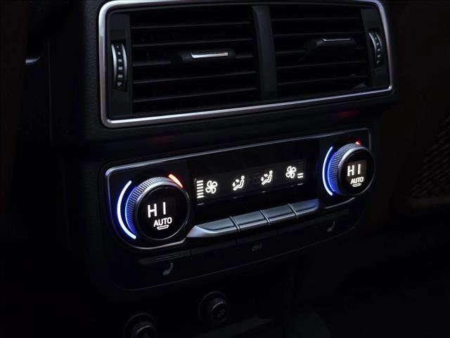 Used 2019 Audi Q7 3.0T Prestige w/ Prestige Package image 19