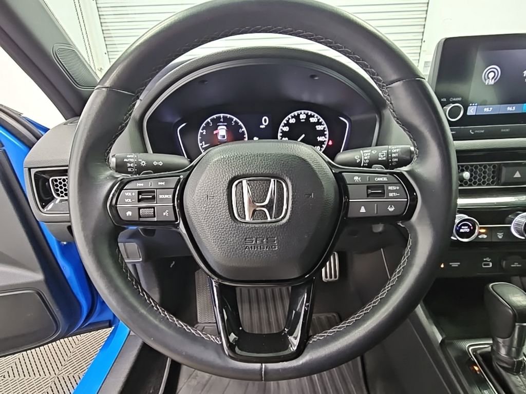 Used 2023 Honda Civic Sport image 23