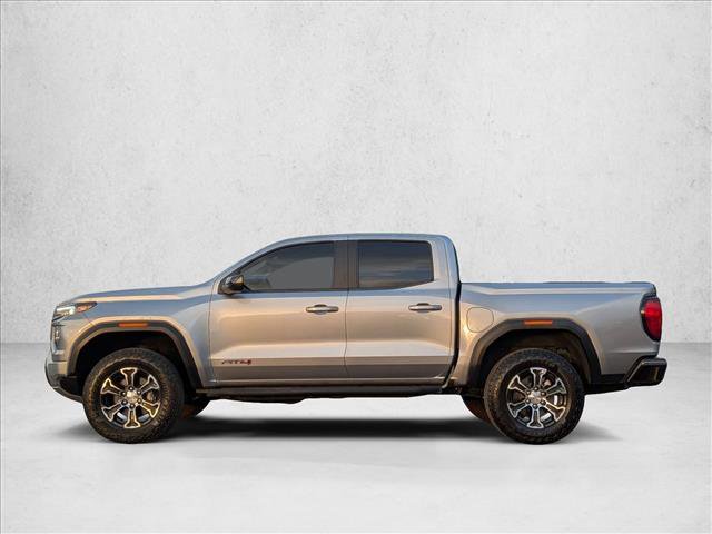 Used 2024 GMC Canyon AT4 AWD/4WD image 8