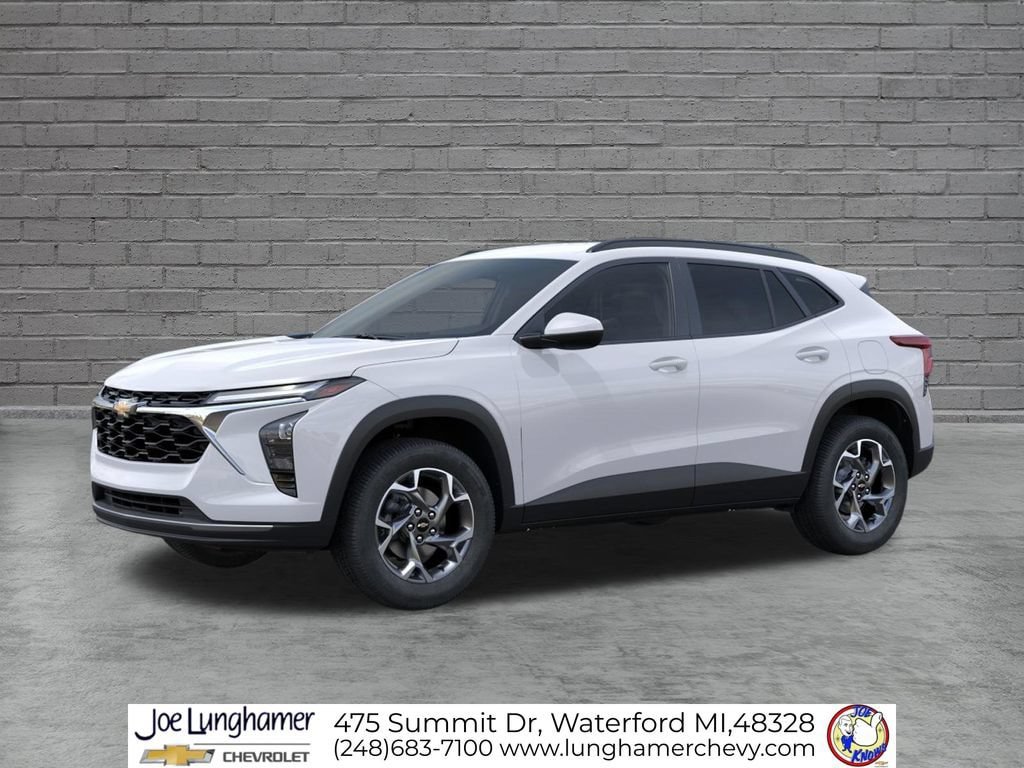 New 2026 Chevrolet Trax LT w/ Driver Confidence Package FWD image 2