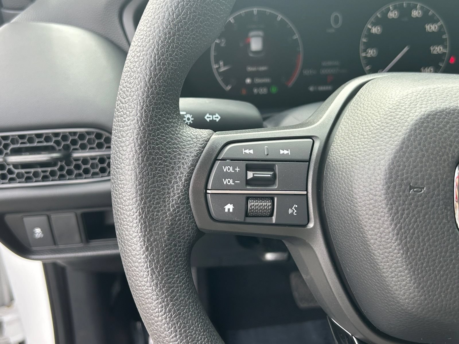New 2026 Honda HR-V LX image 25