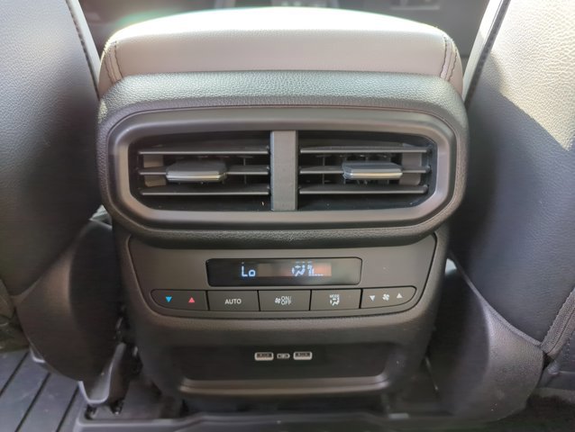 Used 2023 Honda Pilot EX-L image 21