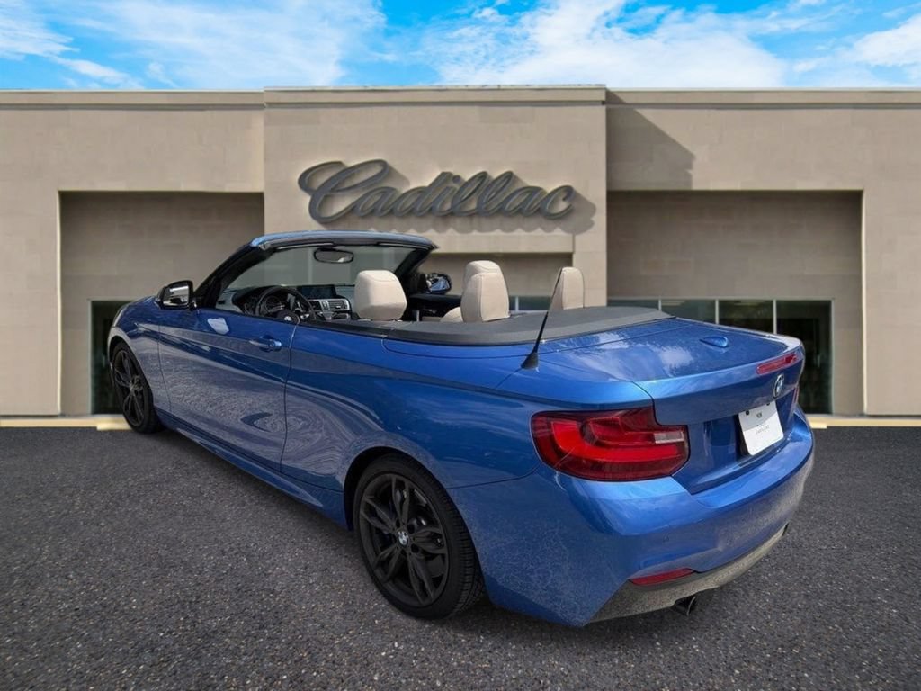 Used 2016 BMW M235i Convertible RWD image 6