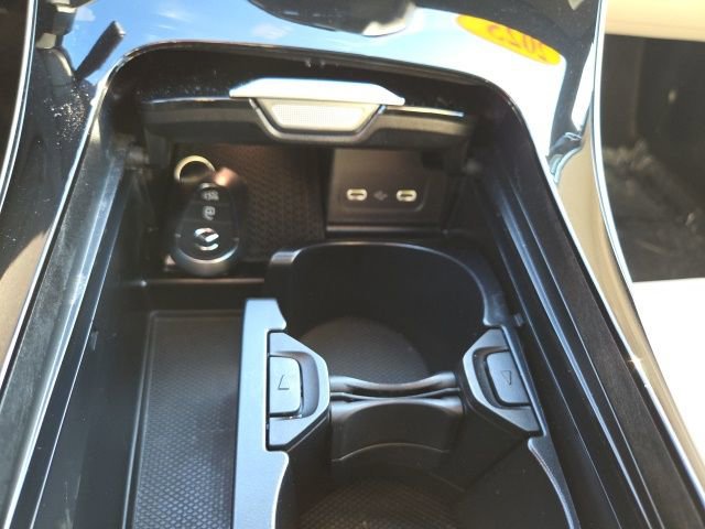 Used 2025 Mercedes-Benz C 300 4MATIC Sedan image 17