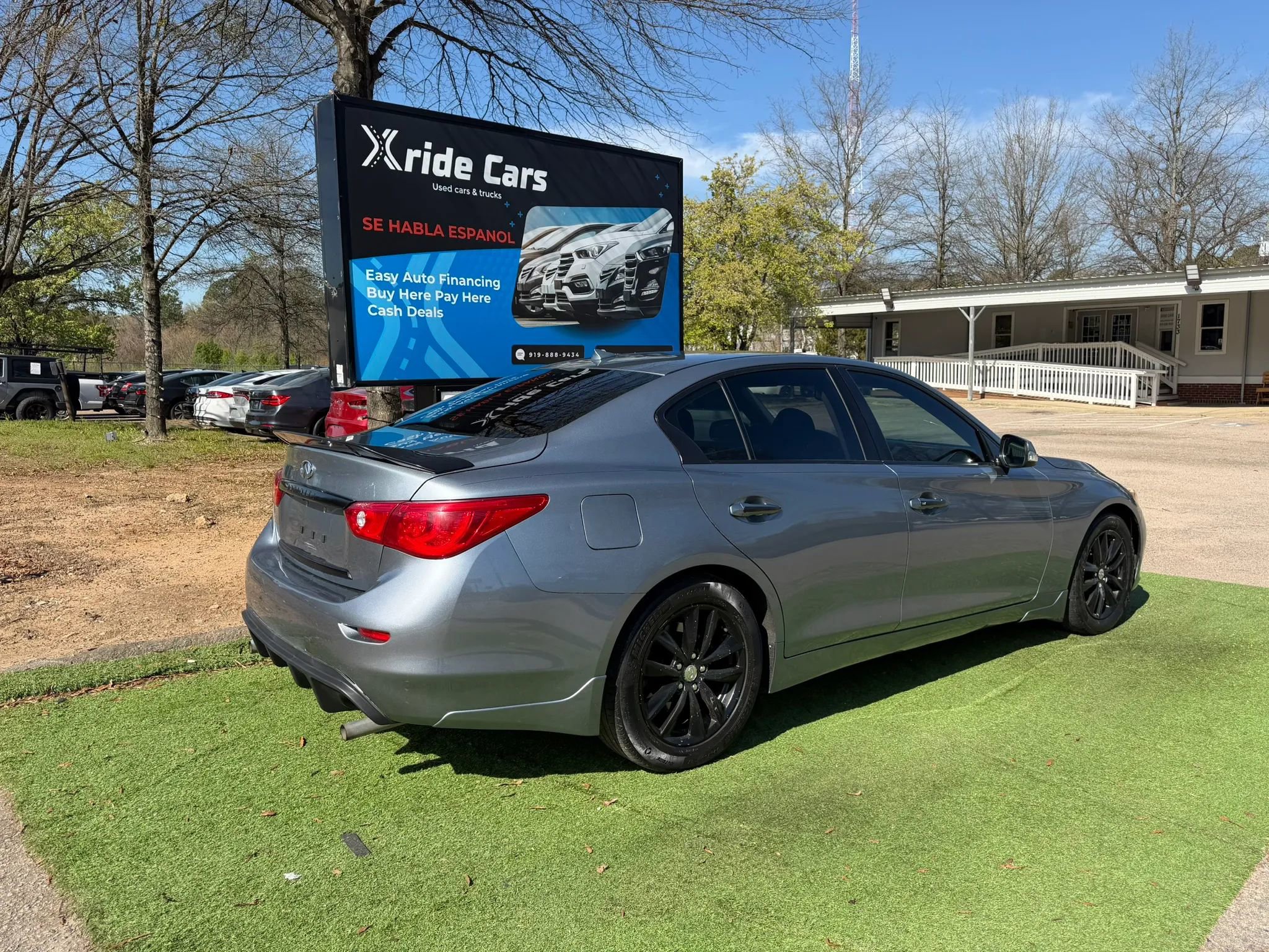 Used 2014 INFINITI Q50 Premium w/ Navigation Package image 4