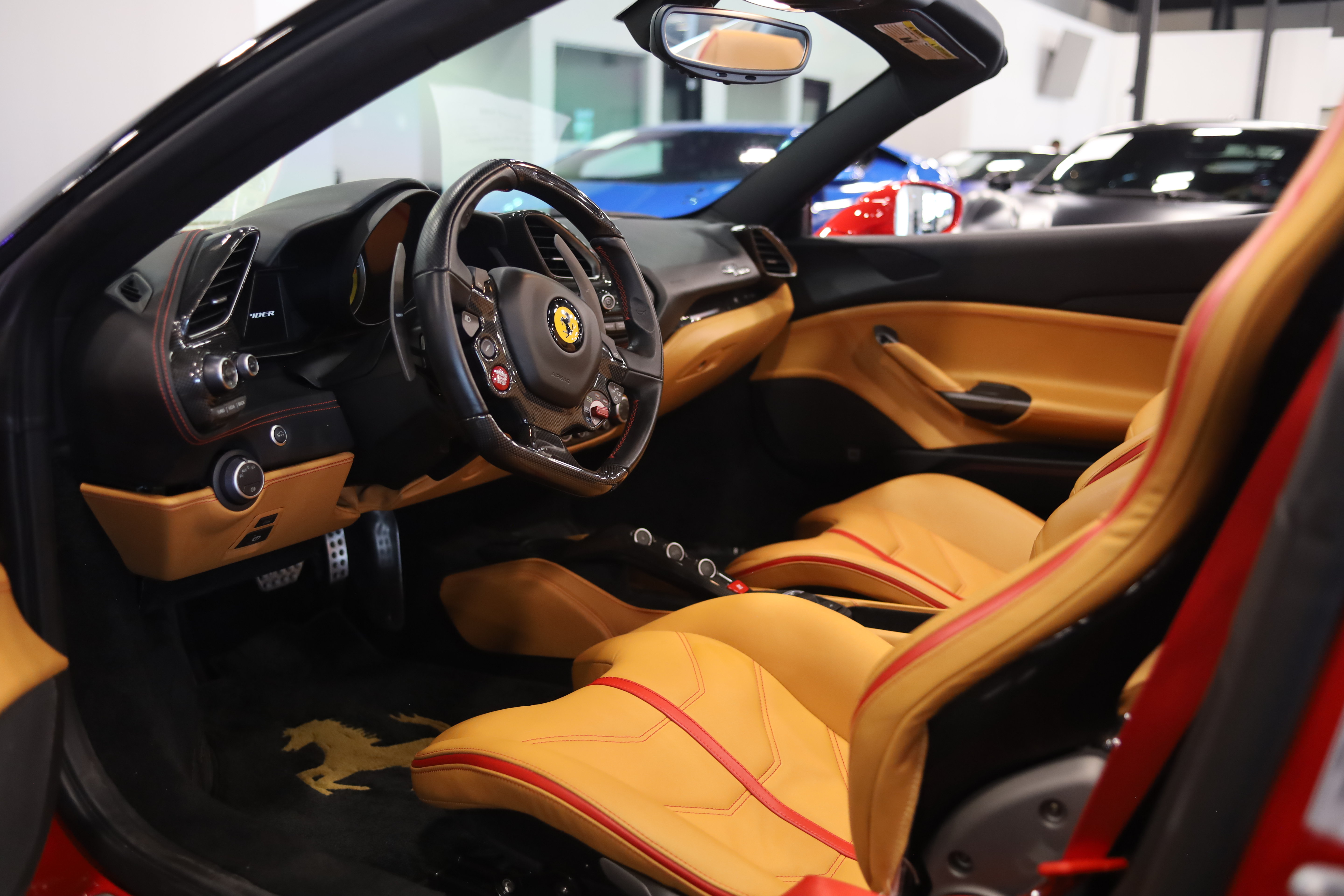 Used 2019 Ferrari 488 Spider RWD image 16