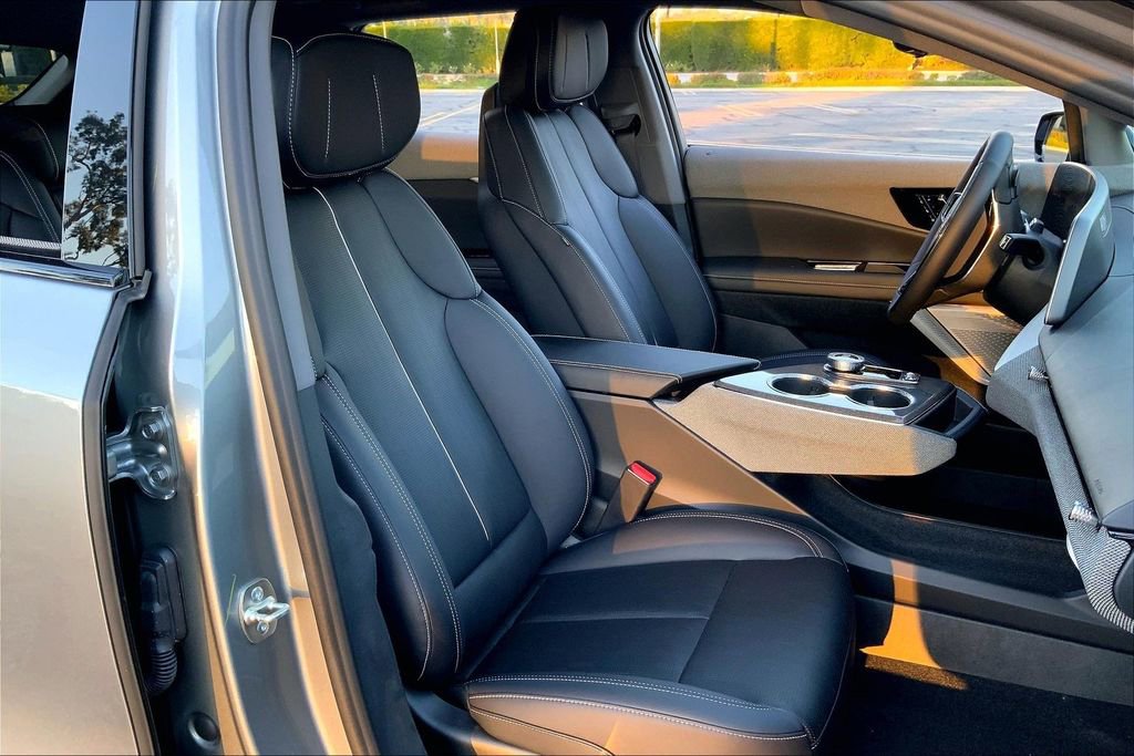 New 2026 Cadillac Optiq Sport 2 image 33