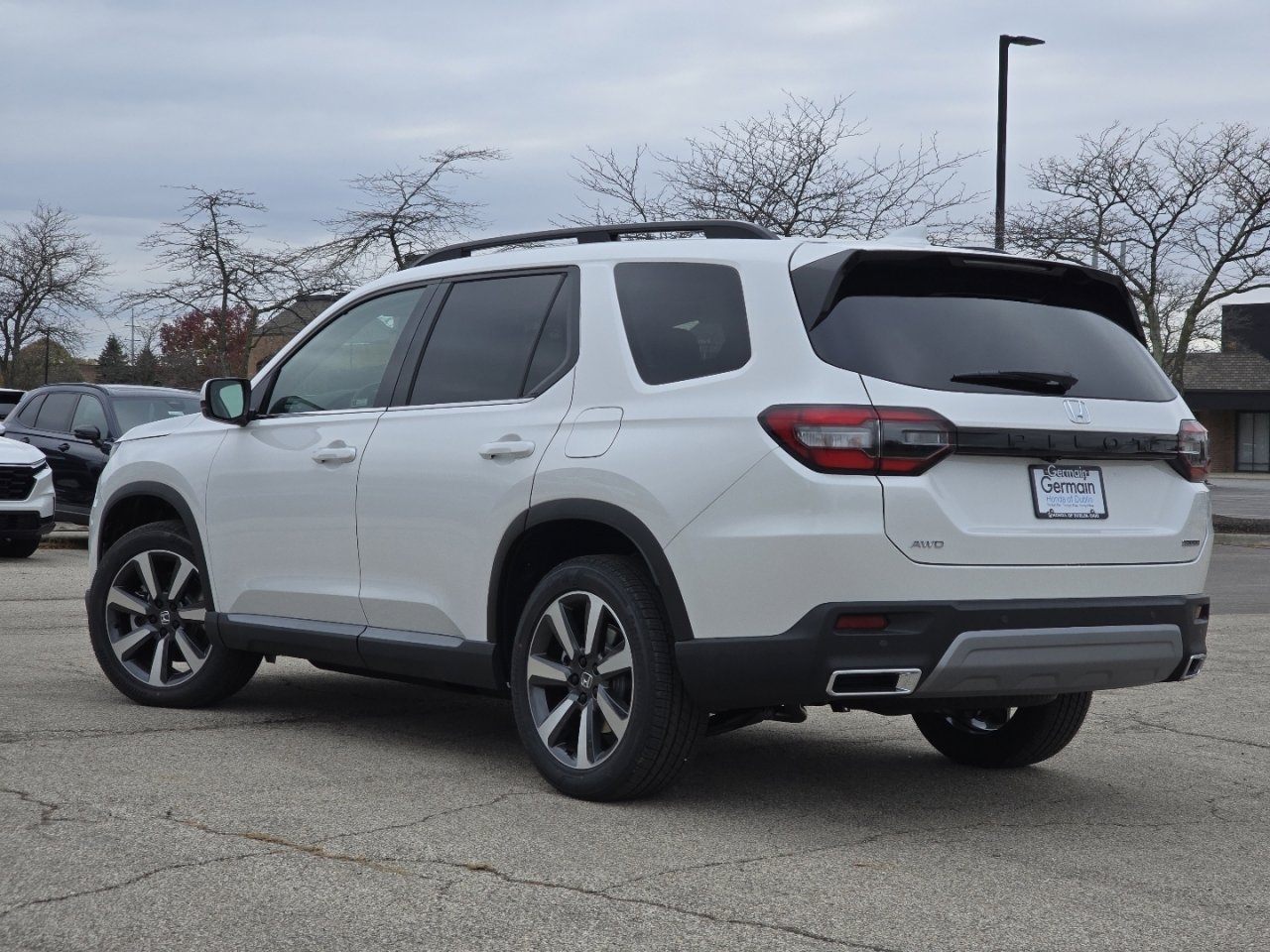 New 2025 Honda Pilot Touring image 18