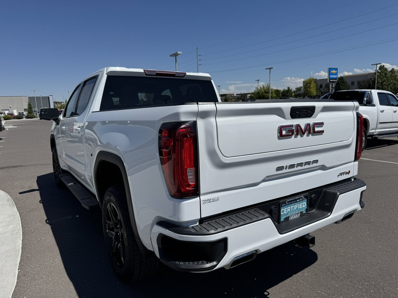 Used 2021 GMC Sierra 1500 AT4 AWD/4WD image 30