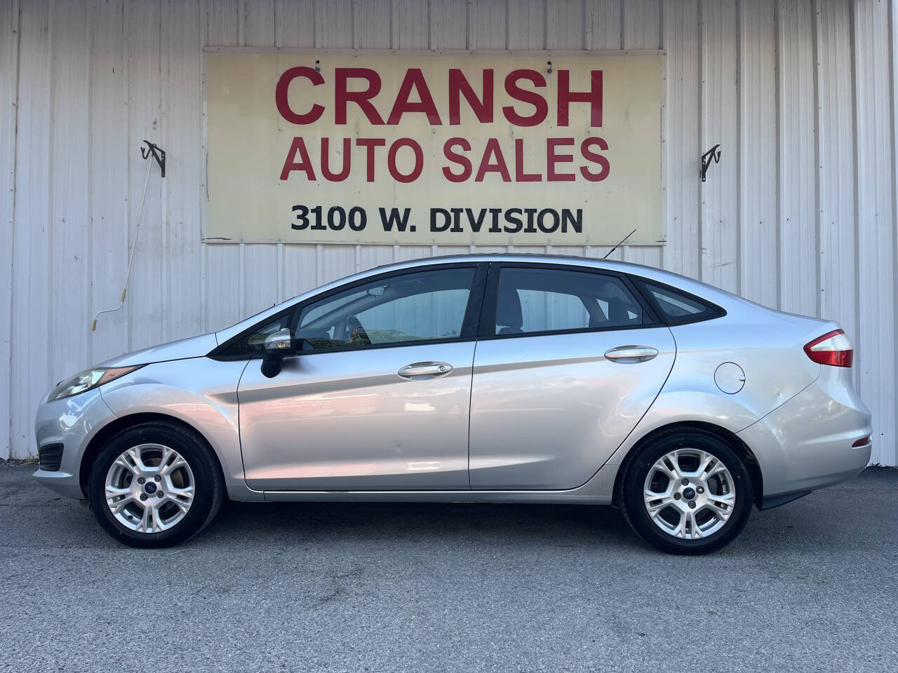Used 2015 Ford Fiesta SE FWD image 7