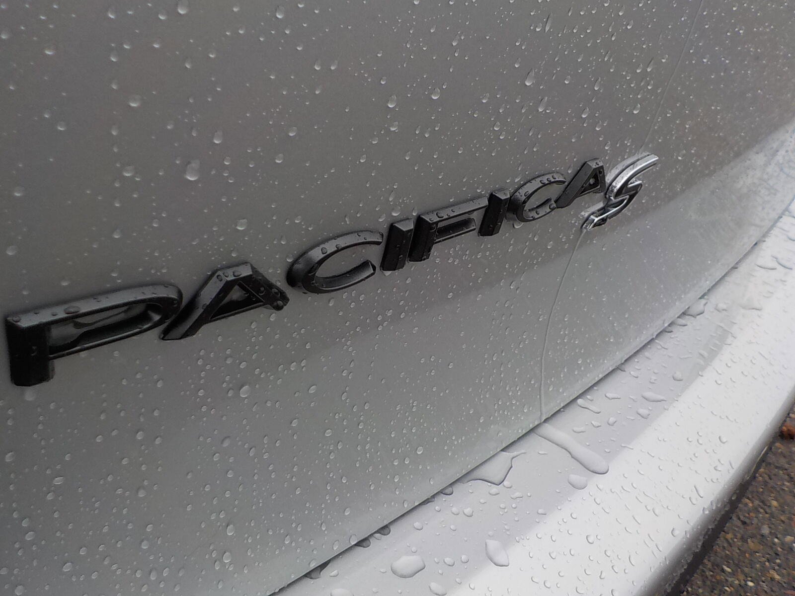 New 2026 Chrysler Pacifica Limited w/ S Appearance Package image 14