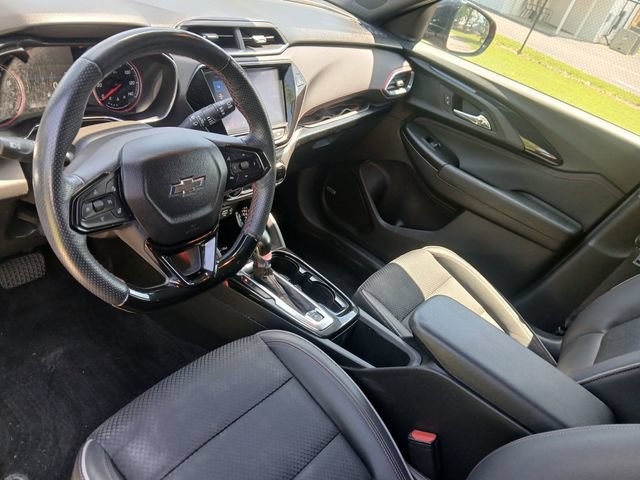 Used 2022 Chevrolet TrailBlazer RS w/ Sun and Liftgate Package AWD/4WD image 37