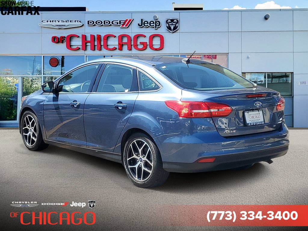 Used 2018 Ford Focus SEL w/ Cold Weather Package FWD image 3