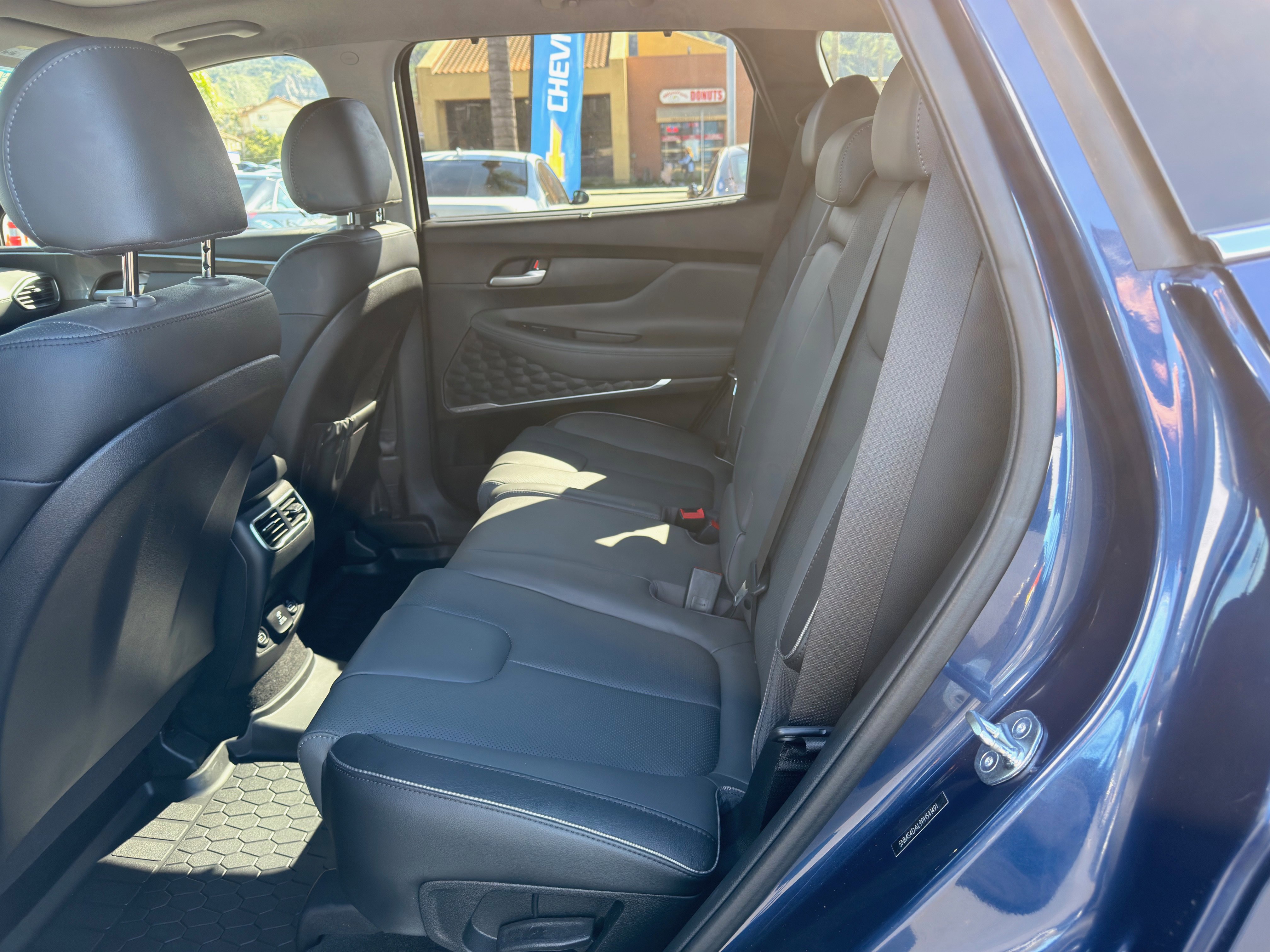 Used 2023 Hyundai Santa Fe Limited image 16