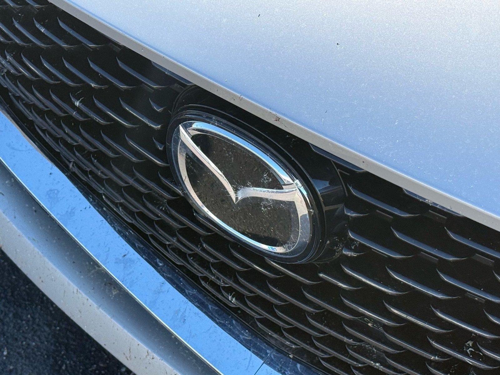 Used 2023 MAZDA MAZDA3 s FWD image 8