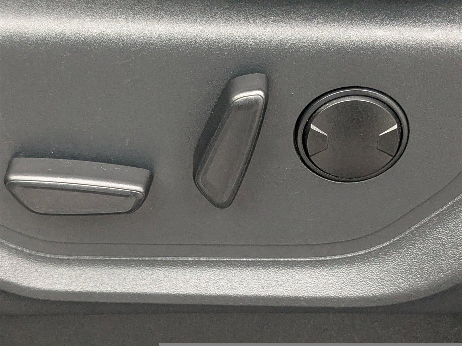 Used 2022 Ford F350 Lariat w/ Lariat Ultimate Package image 22